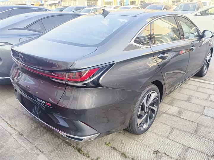 Changan Raeton Plus 2023 2023款 1.5T DCT领航型