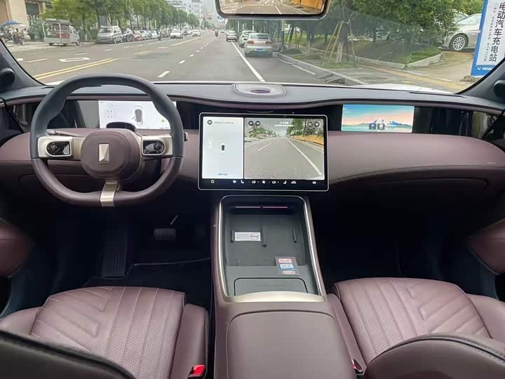 Avatr 11 2023 2023款 鸿蒙 90度 后驱版