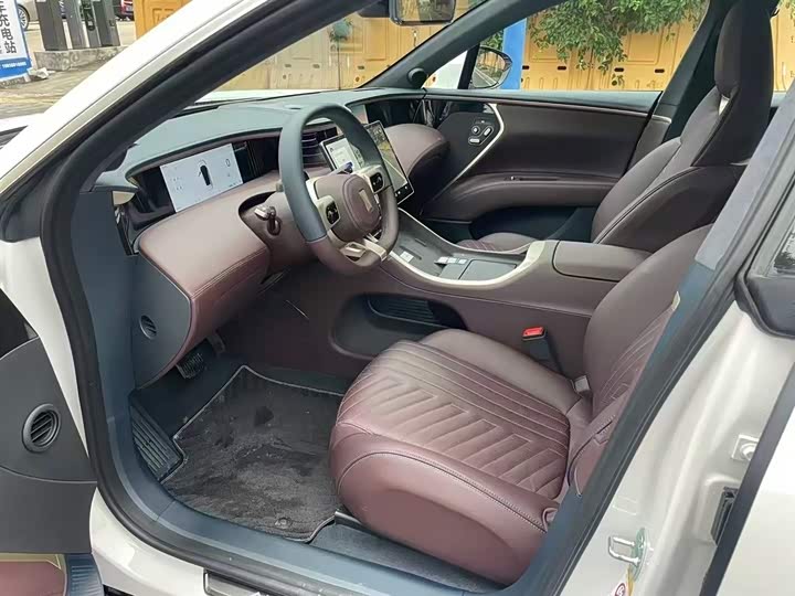 Avatr 11 2023 2023款 鸿蒙 90度 后驱版