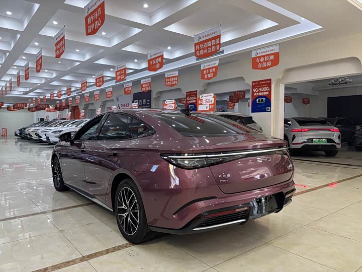 BYD Seal 07 DM-i Hybrid 2025 2025款 智驾版 DM-i 1.5L 125km 尊贵型