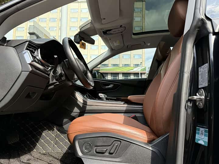 Audi Q8 2022 2022款 55 TFSI 豪华动感型