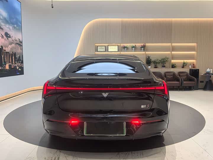 Hozon S 2022 2022款 增程版 1160km 后驱小版