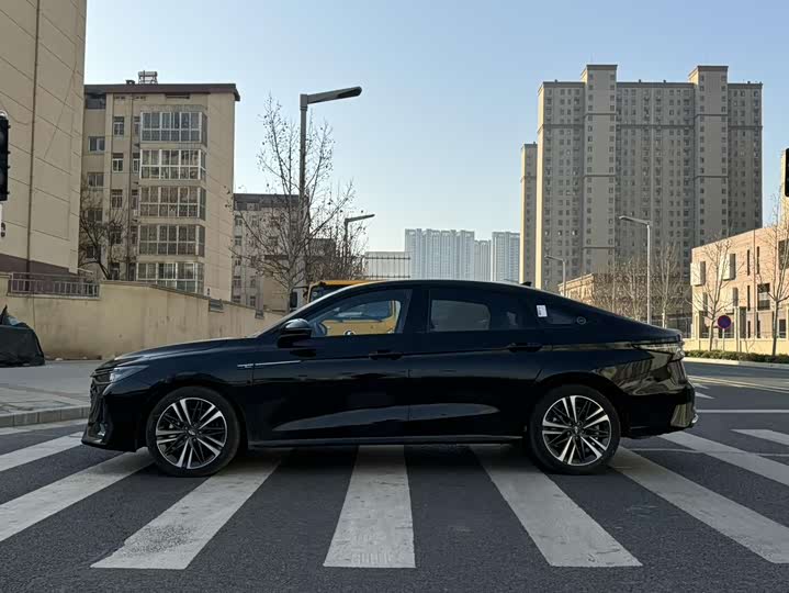 Chery Arrizo 8 2025 2025款 2.0T 自动御+