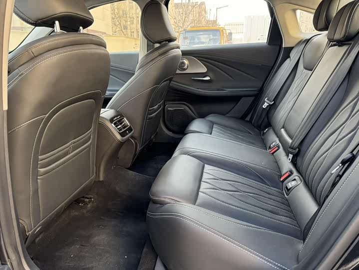 Chery Arrizo 8 2025 2025款 2.0T 自动御+