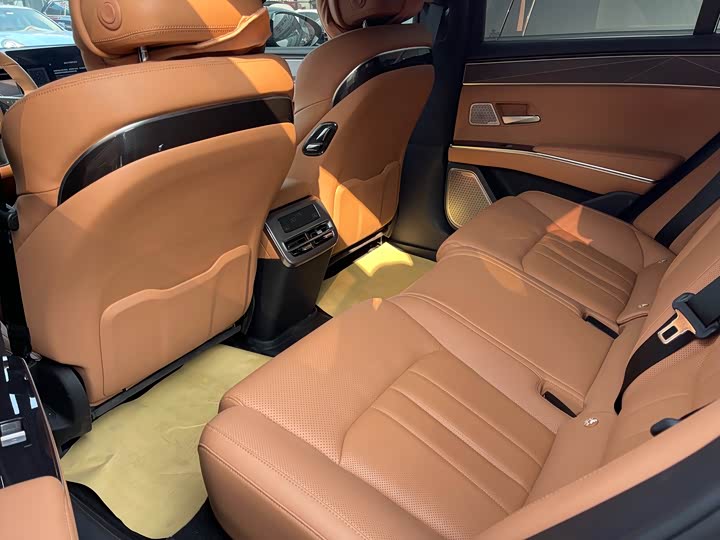 BYD Han L 2025 2025款 DM-p 四驱激光雷达旗舰型