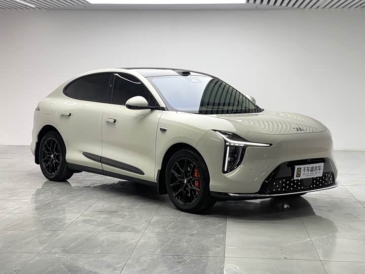 IM motors LS6 2026 2026款 增程 66 Max