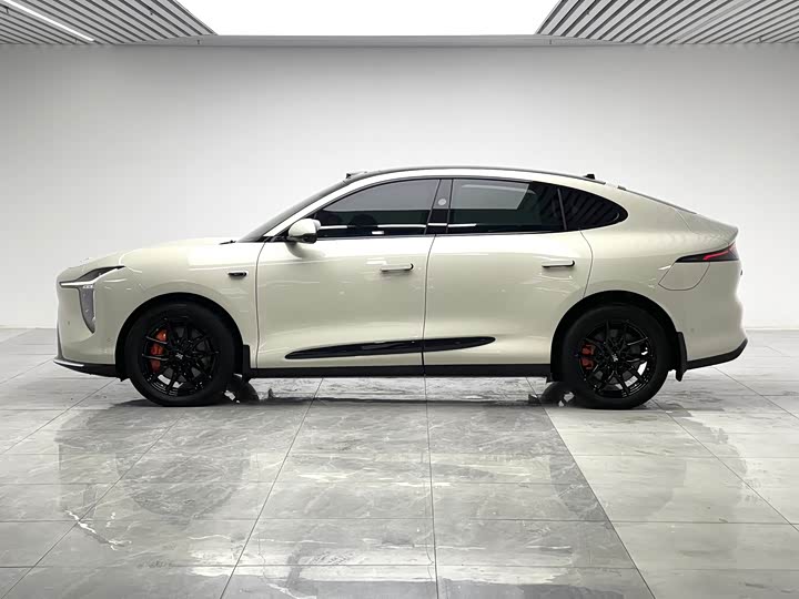 IM motors LS6 2026 2026款 增程 66 Max