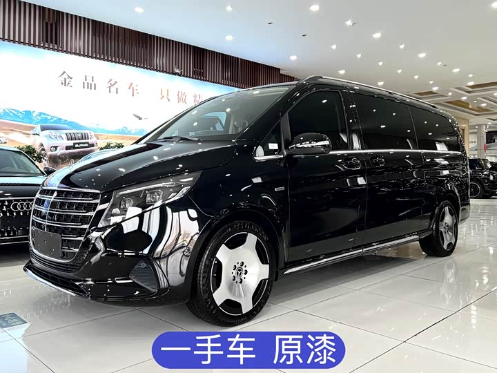 Mercedes-Benz V-Class 2024 2024款 V 300 L 长轴距豪华版