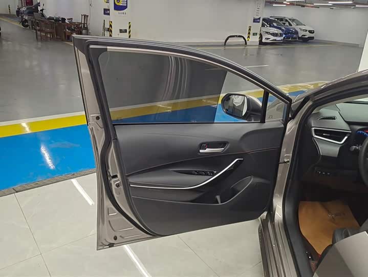 Toyota Levin GT 2023 2023款 改款 2.0L 豪华版