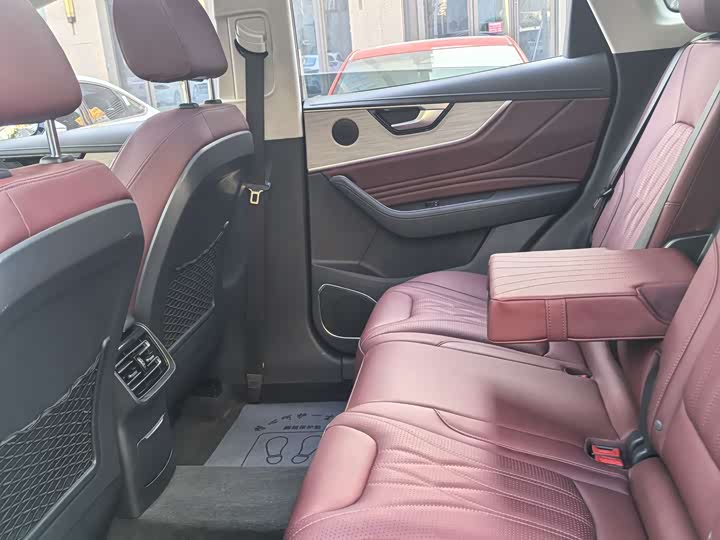 Hongqi HS5 2025 2025款 2.0T 两驱旗悦Pro版