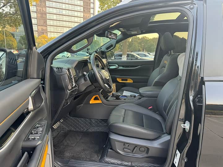 Ford Ranger 2023 2023款 野地四驱自动版 汽油