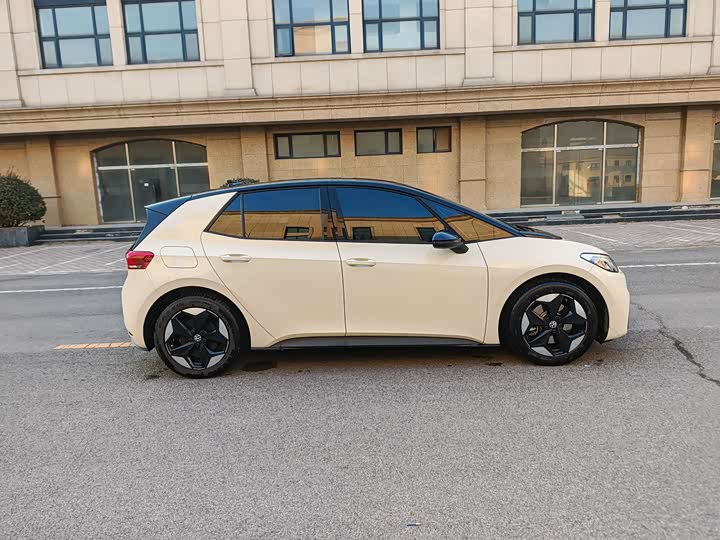 Volkswagen ID.3 2025 2025款 聪明款 出众版