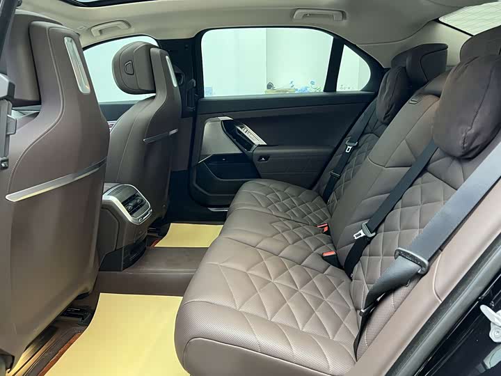 BMW 7 Series 2023 2023款 735Li M运动套装