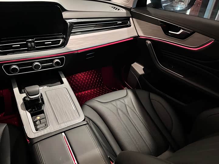 Hongqi HS5 2025 2025款 2.0T 四驱旗领Pro版