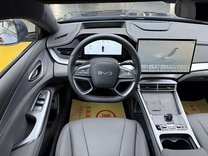 BYD Seal 07 DM-i Hybrid 2025 2025款 智驾版 DM-i 1.5L 125km 尊贵型
