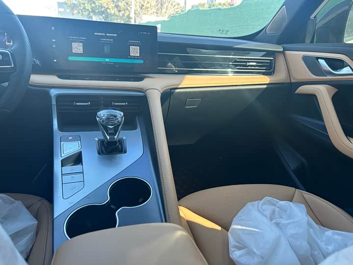 Roewe RX5 2023 2023款 1.5T 超感精英版