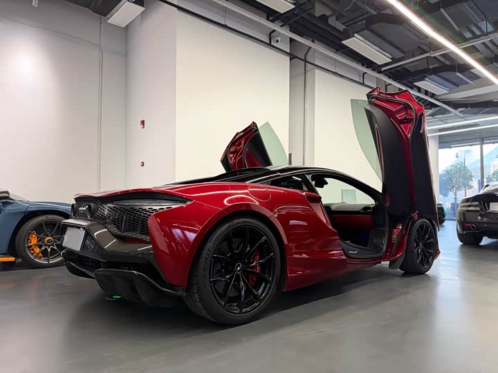 McLaren Artura 2023 2023款 3.0T Hybrid 标准型