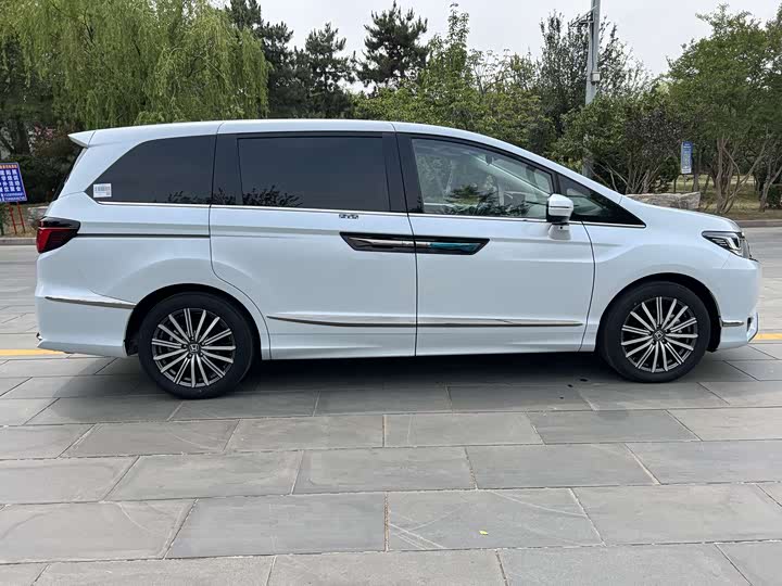 Honda Elysion 2024 2024款 2.0L e:HEV 豪华版