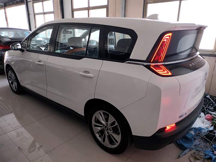 Bestune NAT 2023 2023款 PRO 舒享出行版 419km