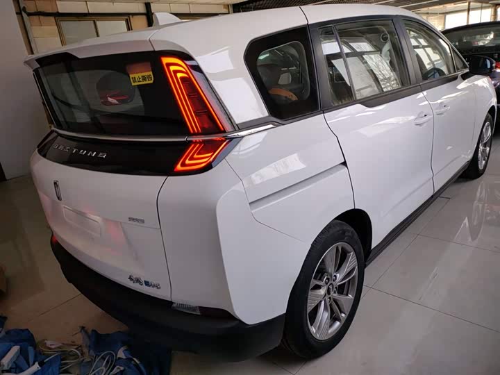 Bestune NAT 2023 2023款 PRO 舒享出行版 419km