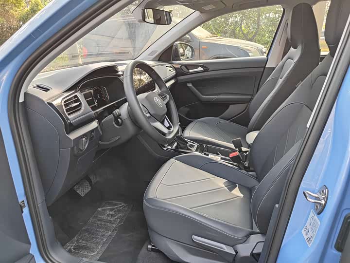 Volkswagen Tharu 2025 2025款 新锐 300TSI 锐享版