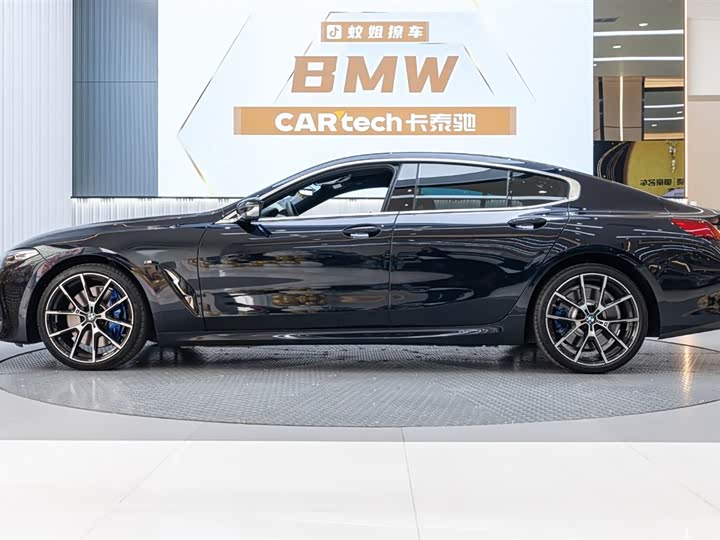 BMW 8 Series 2022 2022款 840i 四门轿跑车 M运动套装