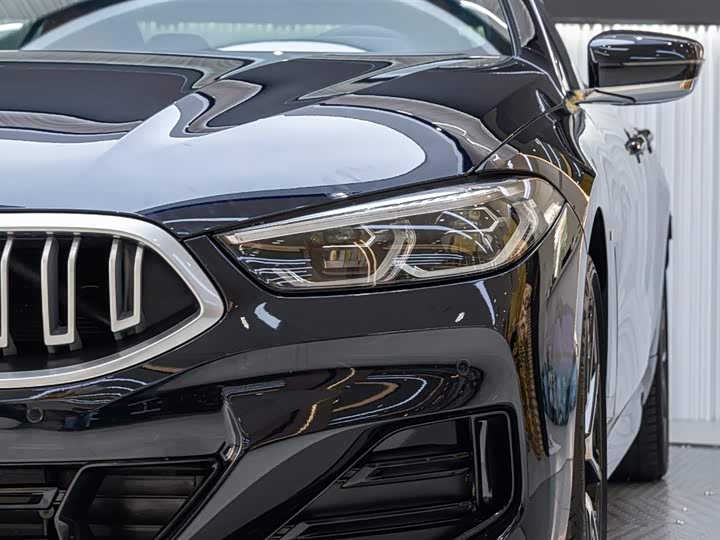 BMW 8 Series 2022 2022款 840i 四门轿跑车 M运动套装