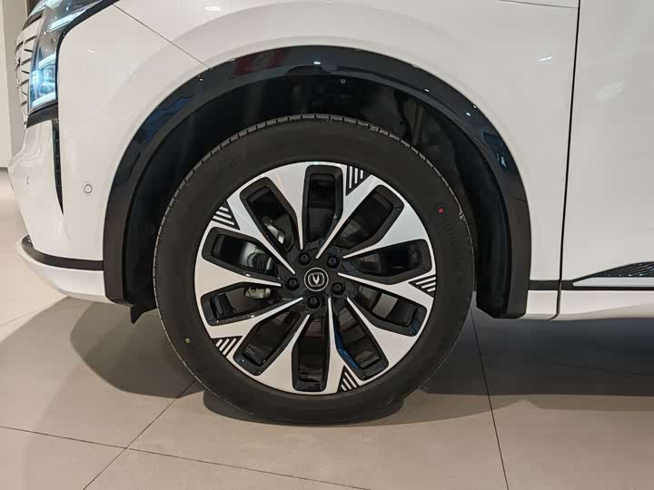 Changan CS75 Plus 2025 2025款 第四代 UItra 2.0T 新蓝鲸 智慧智擎型