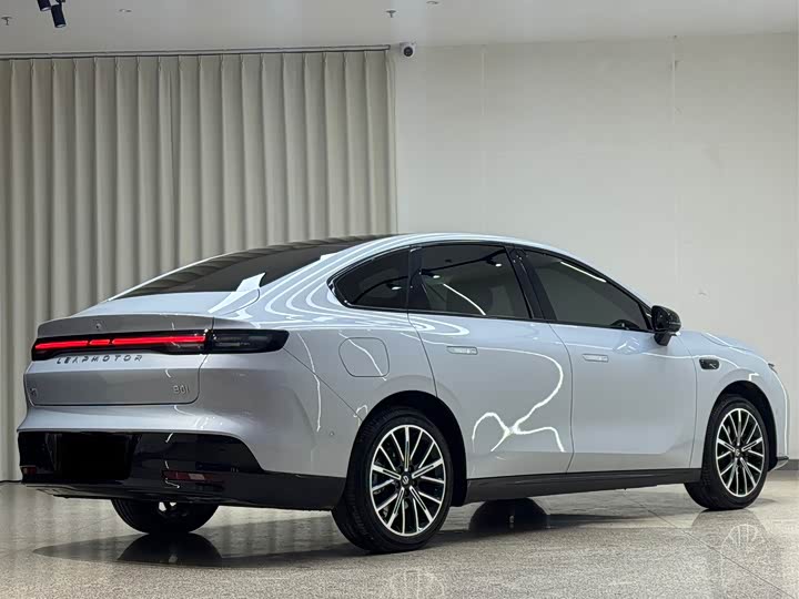 Leapmotor B01 2025 2025款 650悦享版