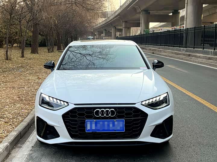 Audi A4L 2024 2024款 40 TFSI 豪华动感型