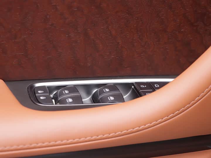 BYD Yangwang U8 2023 2023款 豪华版