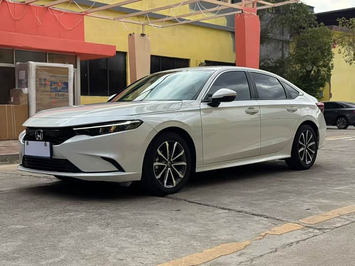 Honda Integra 2023 2023款 240TURBO CVT豪华版
