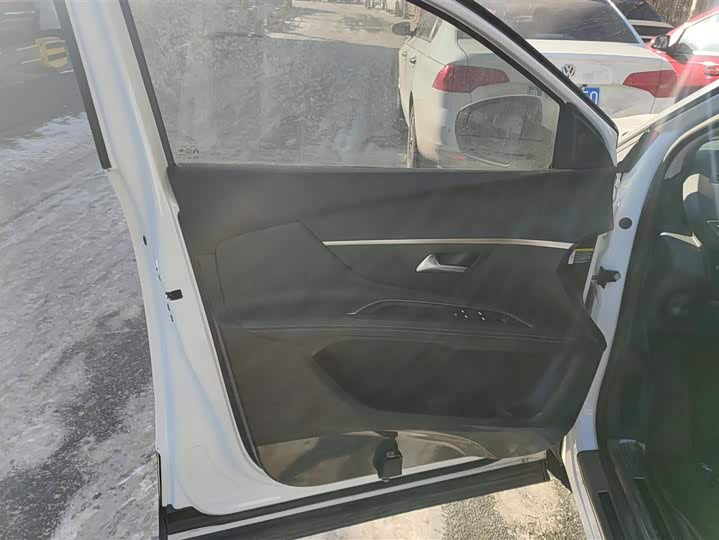 Peugeot 4008 2021 2021款 360THP 实力版