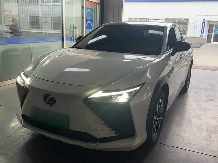 Lexus RZ 2023 2023款 450e 四驱纵享版
