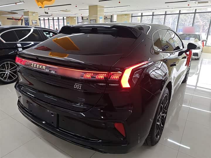 Zeekr 001 2025 2025款 WE版 95kWh 四驱