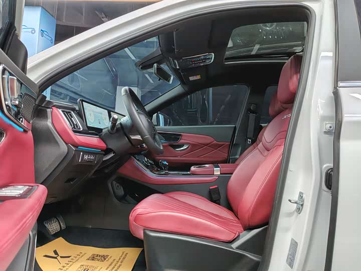 Jetour X70 Plus 2025 2025款 1.5T 豪华版 7座
