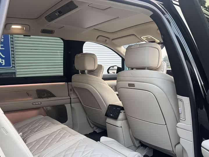 Nio ES8 2026 2026款 七座行政豪华版