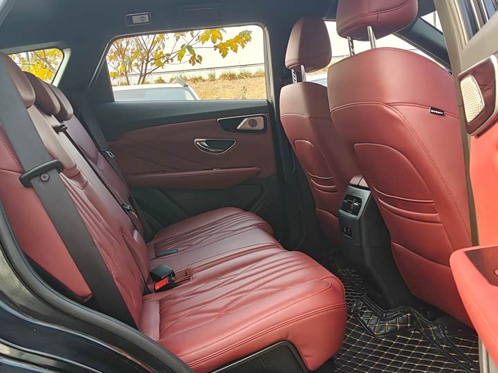 Jetour X70 Plus 2025 2025款 1.5T 旗舰版 5座