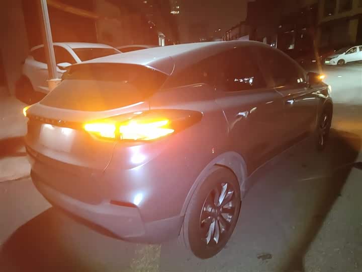 Geely Geometry C 2022 2022款 蓝莓C400