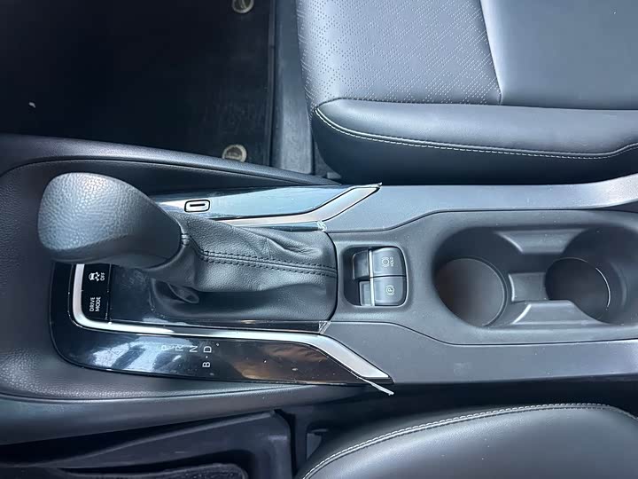 Toyota Corolla 2024 2024款 1.8L 智能电混双擎 精英版