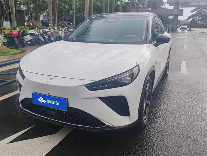 Hozon L 2024 2024款 纯电 510 闪充红衣版