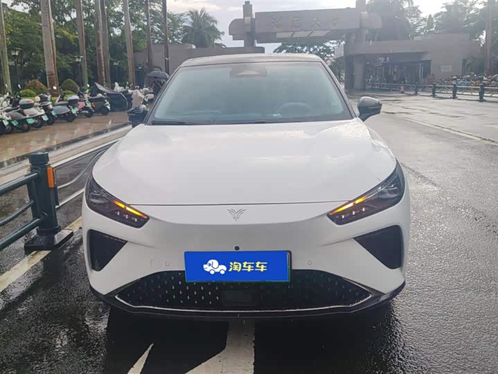 Hozon L 2024 2024款 纯电 510 闪充红衣版