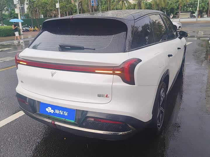 Hozon L 2024 2024款 纯电 510 闪充红衣版