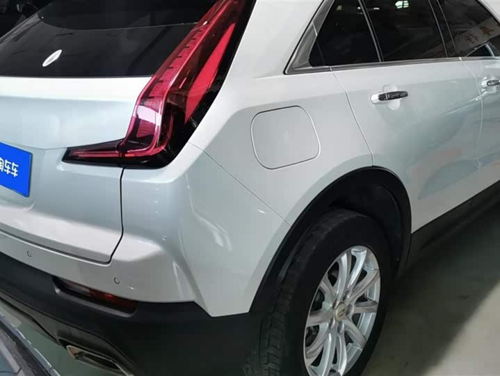 Cadillac XT4 2024 2024款 28T 两驱豪华型