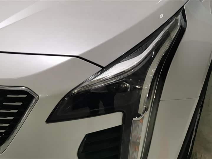 Cadillac XT4 2024 2024款 28T 两驱豪华型