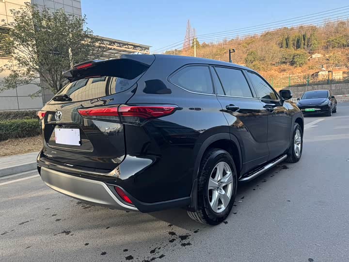 Toyota Highlander 2024 2024款 2.5L智能电混双擎两驱精英版 5座