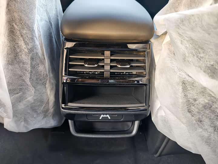 Geely Monjaro 2024 2024款 2.0TD DCT EVO两驱长风版