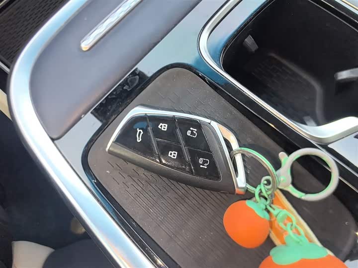 Maxus G90 2022 2022款 2.0T 星河七座版