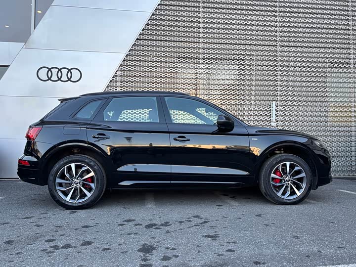 Audi Q5L 2025 2025款 40 TFSI 豪华动感型