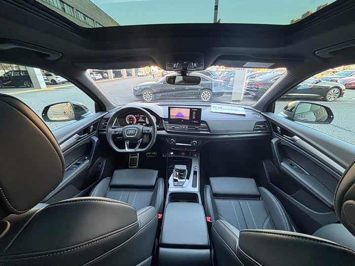 Audi Q5L 2025 2025款 40 TFSI 豪华动感型